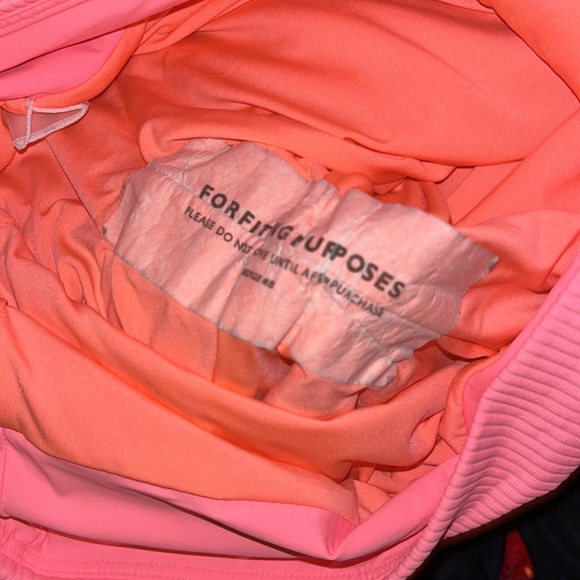 💕SUNSET ESCAPE SWIM SHORTS 💕 - Picture 4 of 5